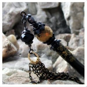 Gorgeous Black and Gold Hair Stick With Chain Dangle Jewelry Hairstick Accessory